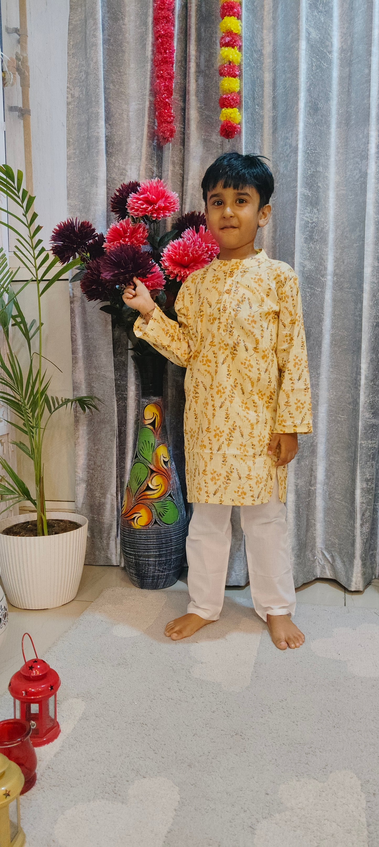 Sunshine Bloom Kurta Pajama Set